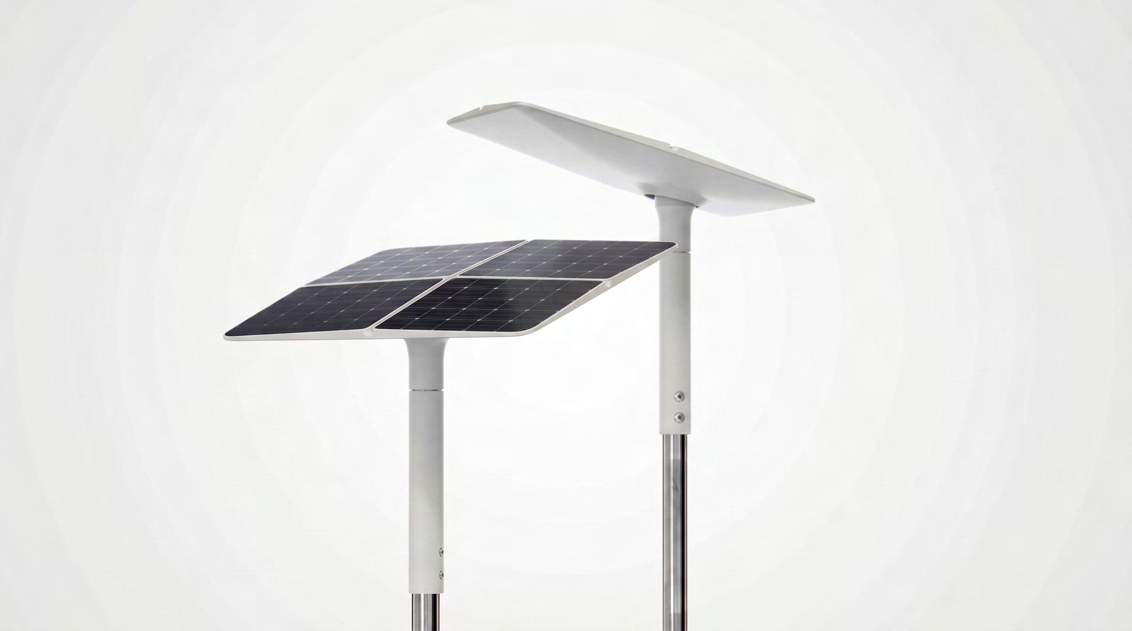 Solar Mesh 應用情境 — 美國西部牧場與電池續航概念圖